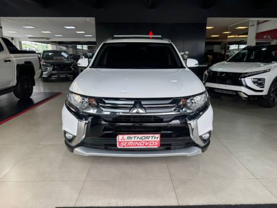 MITSUBISHI OUTLANDER 2.0 COMFORT 16V GASOLINA 4P AUTOMÁTICO